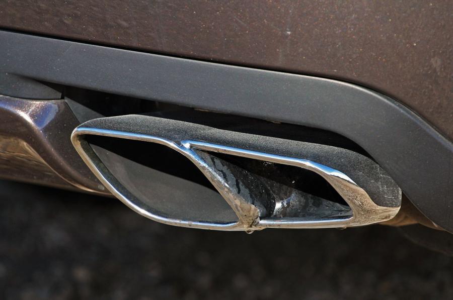  Maserati Quattroporte 2014 года  (фото 32 из 52)